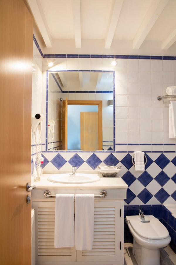 Tugasa Castillo De Castellar Hotel 3*