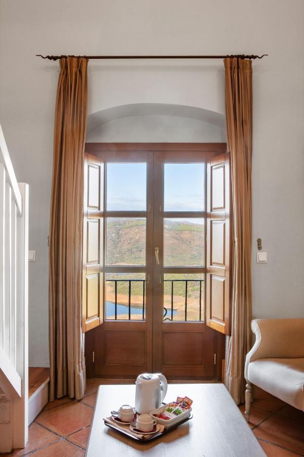 Tugasa Castillo De Castellar Hotel 3*