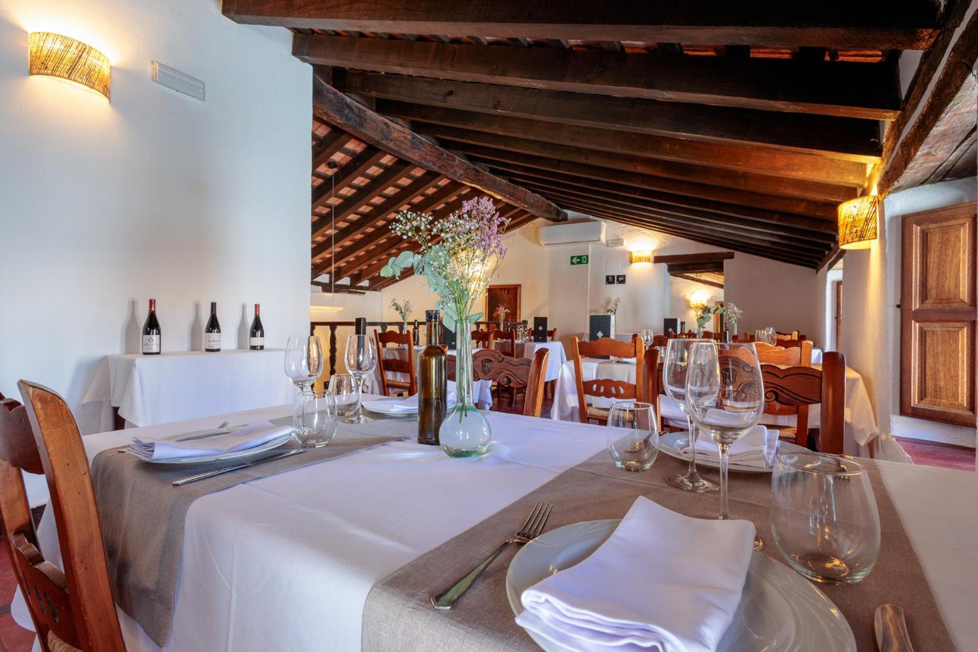 Tugasa Castillo De Castellar Hotel 3*